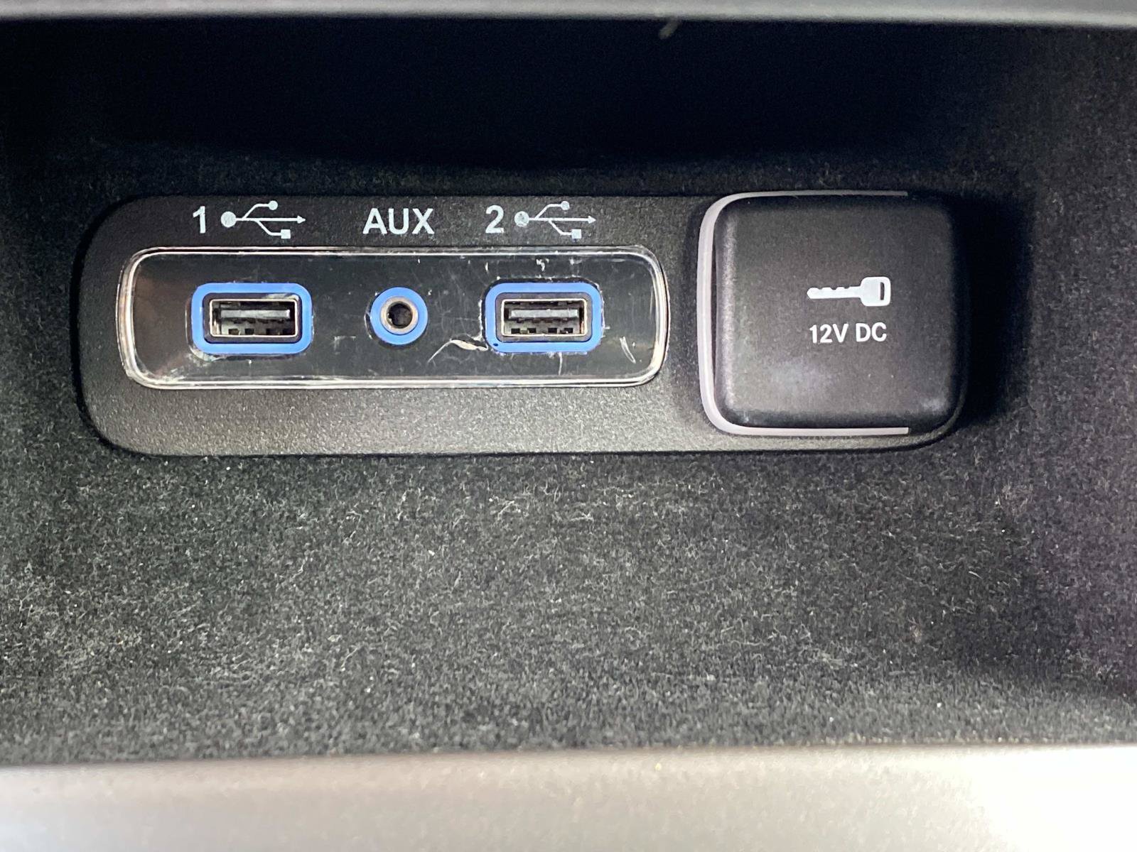 Used 2020 Jeep Grand Cherokee Altitude AWD/4WD image 16
