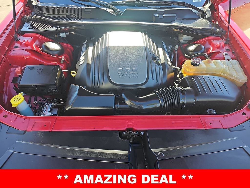 Used 2015 Dodge Challenger R/T Plus image 32