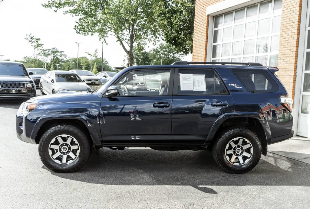 Used 2022 Toyota 4Runner TRD Off-Road Premium AWD/4WD image 35