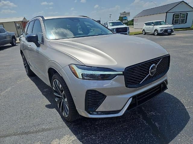 Used 2026 Volvo XC60 B5 Ultra w/ Protection Package Premier AWD/4WD image 11