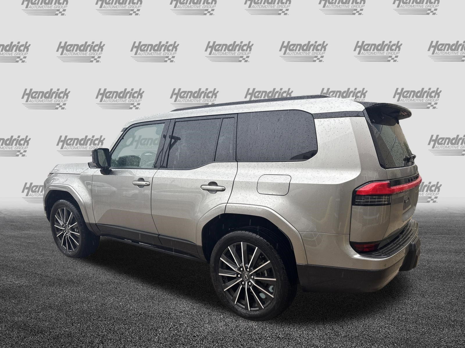 Certified 2024 Lexus GX 550 w/ Accessory Package (31) AWD/4WD image 8