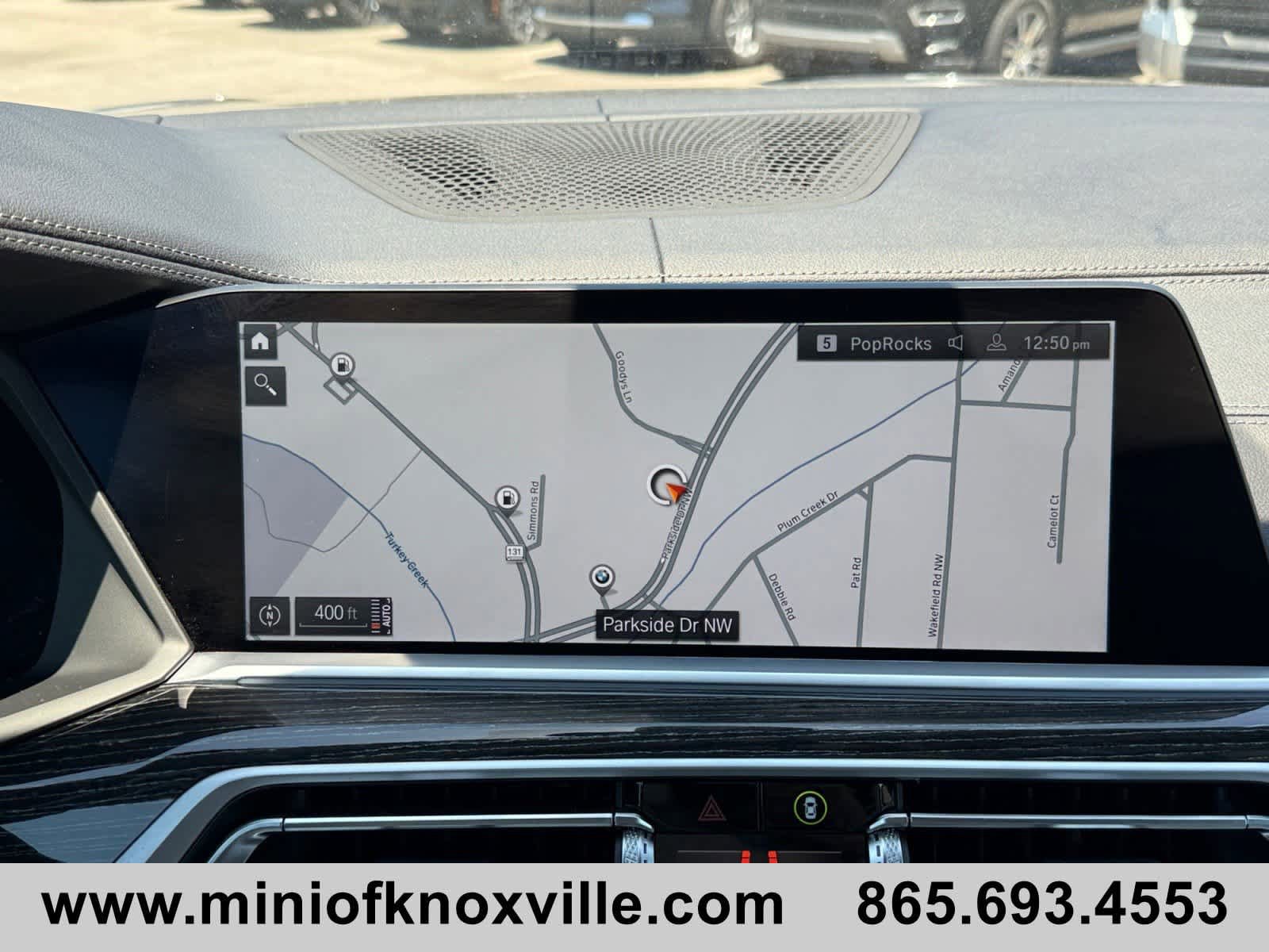 Used 2022 BMW X7 xDrive40i w/ M Sport Package AWD/4WD image 34