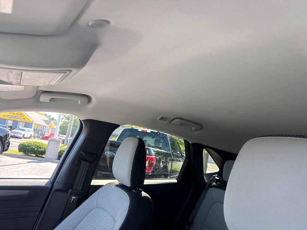 Used 2025 Ford Escape Active w/ Tech Pack #1 FWD image 21