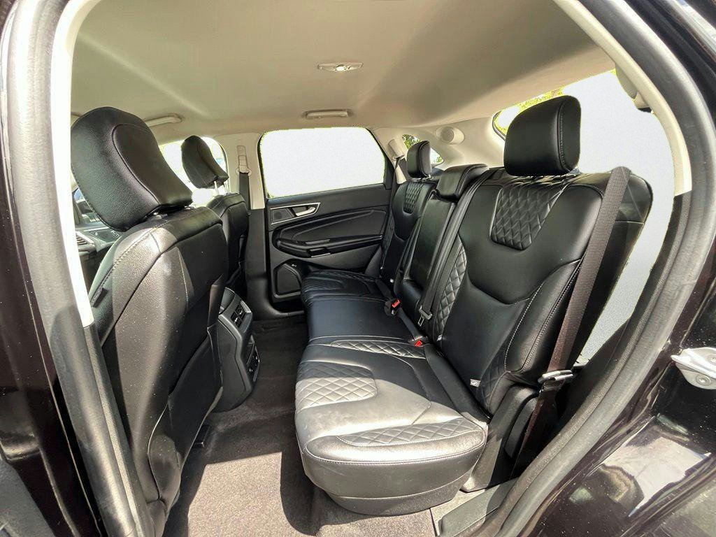 Used 2023 Ford Edge Titanium w/ Cargo Accessory Package AWD/4WD image 23
