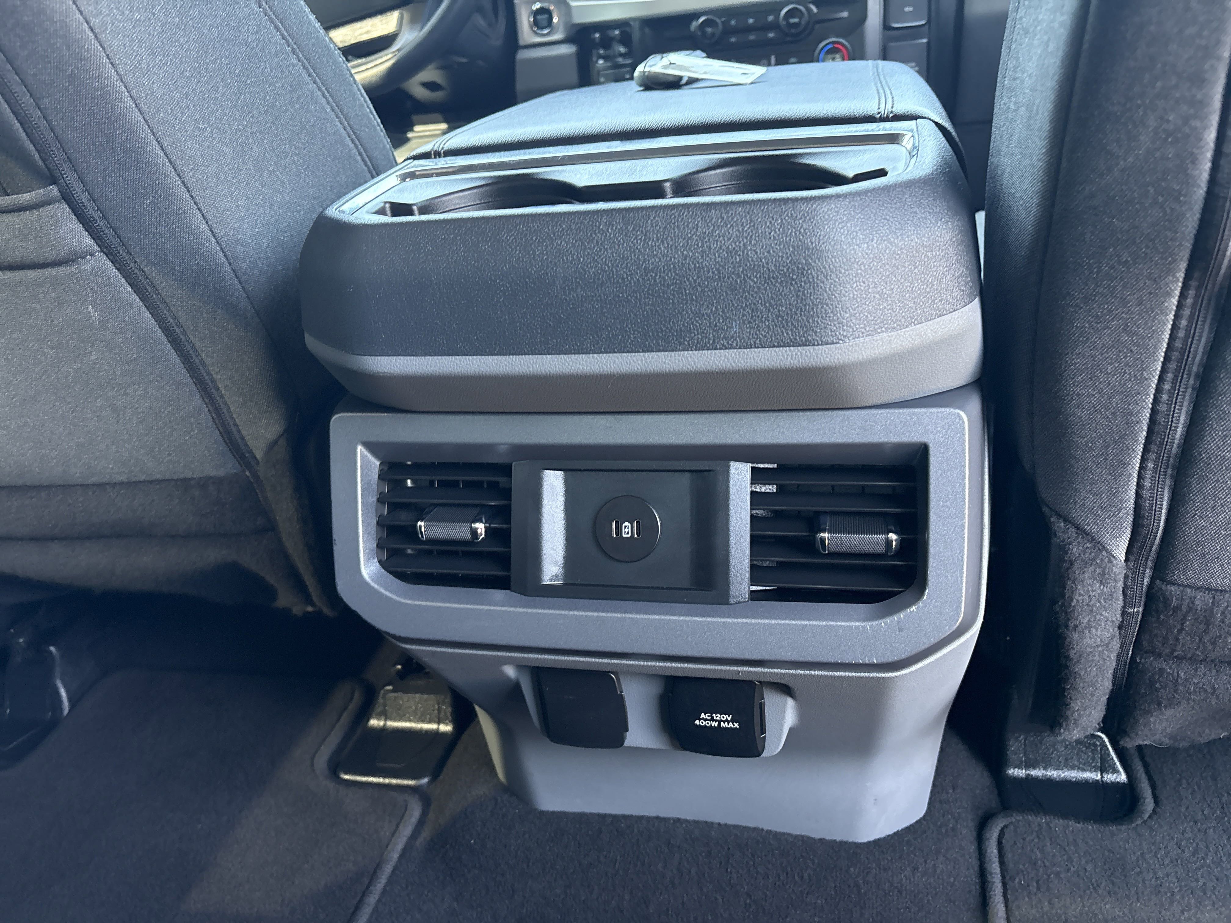 Used 2024 Ford F250 XLT w/ XLT Premium Package image 10