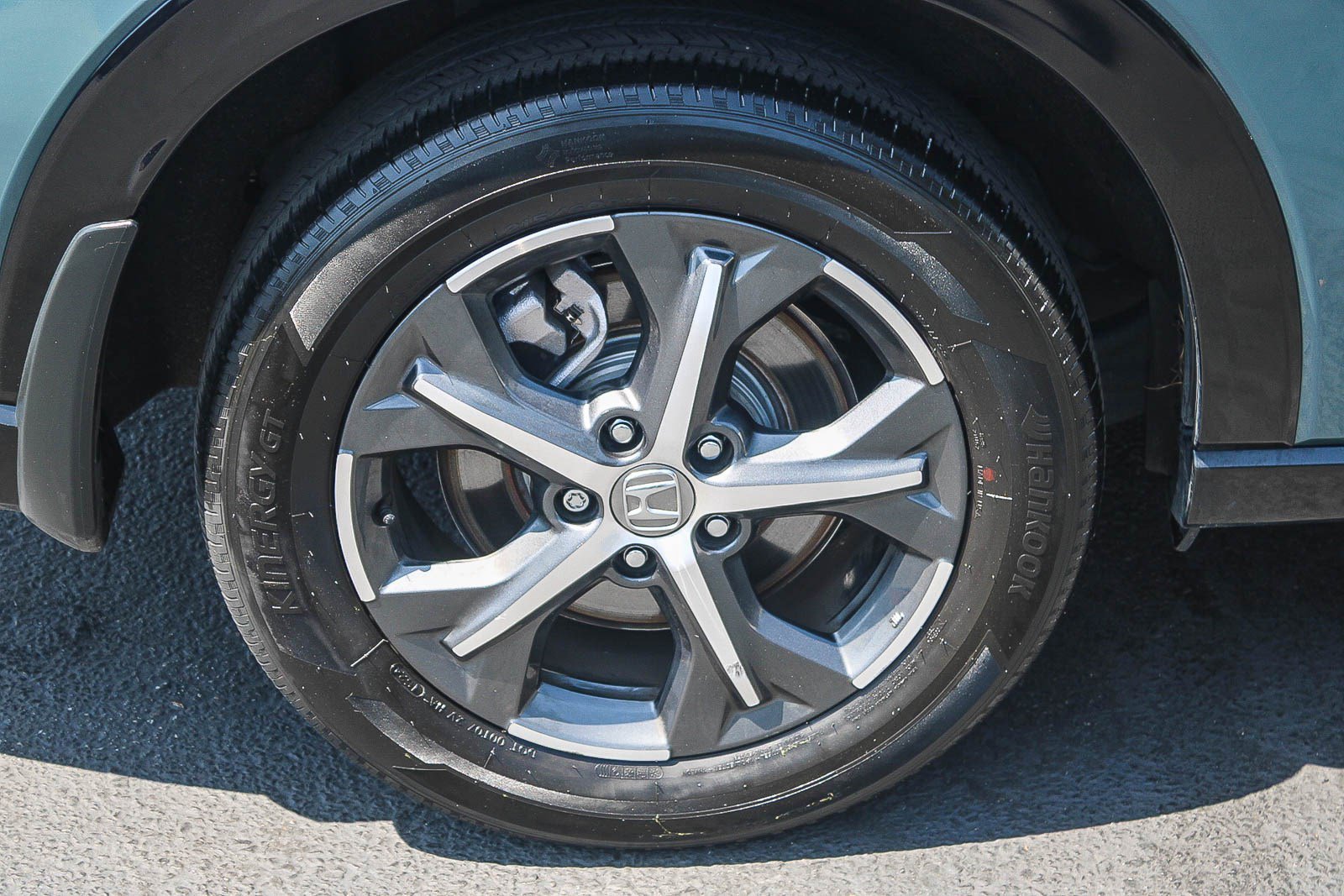 Certified 2025 Honda HR-V EX-L image 12