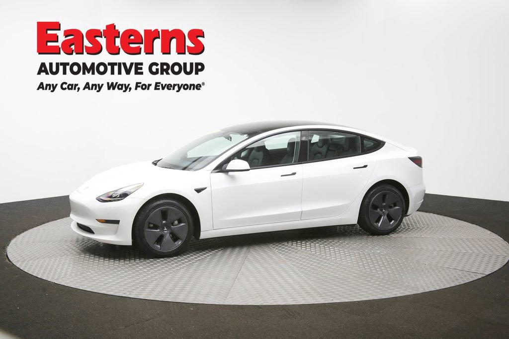 Used 2023 Tesla Model 3 Standard Range image 78