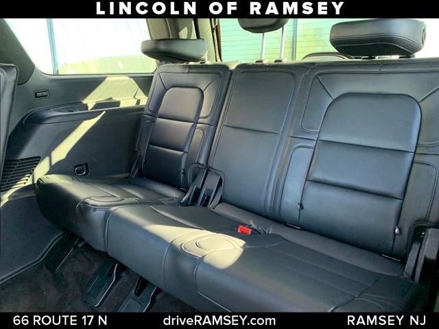 Used 2023 Lincoln Navigator Reserve image 23