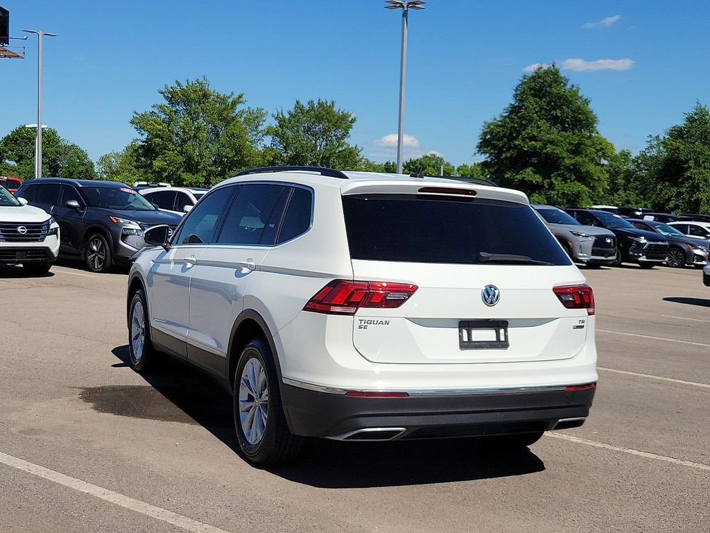 Used 2018 Volkswagen Tiguan SE AWD/4WD image 4