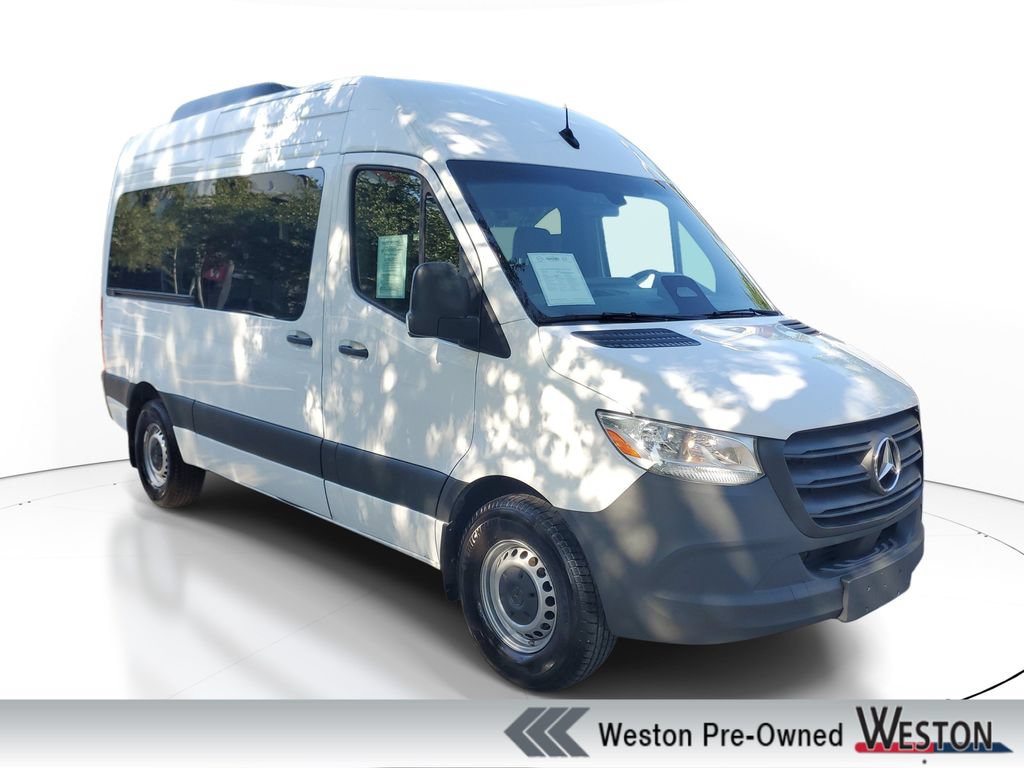Used 2025 Mercedes-Benz Sprinter 2500 image 1