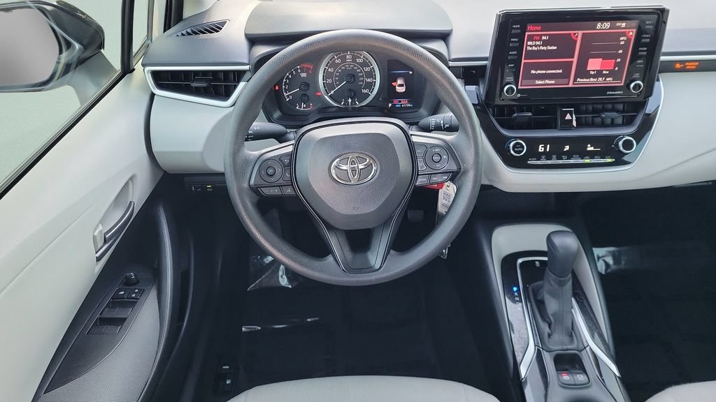 Used 2022 Toyota Corolla LE FWD image 13