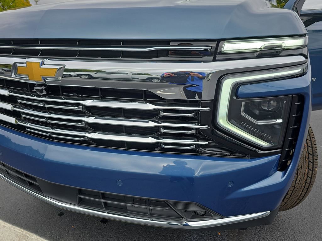 New 2026 Chevrolet Suburban Premier image 33
