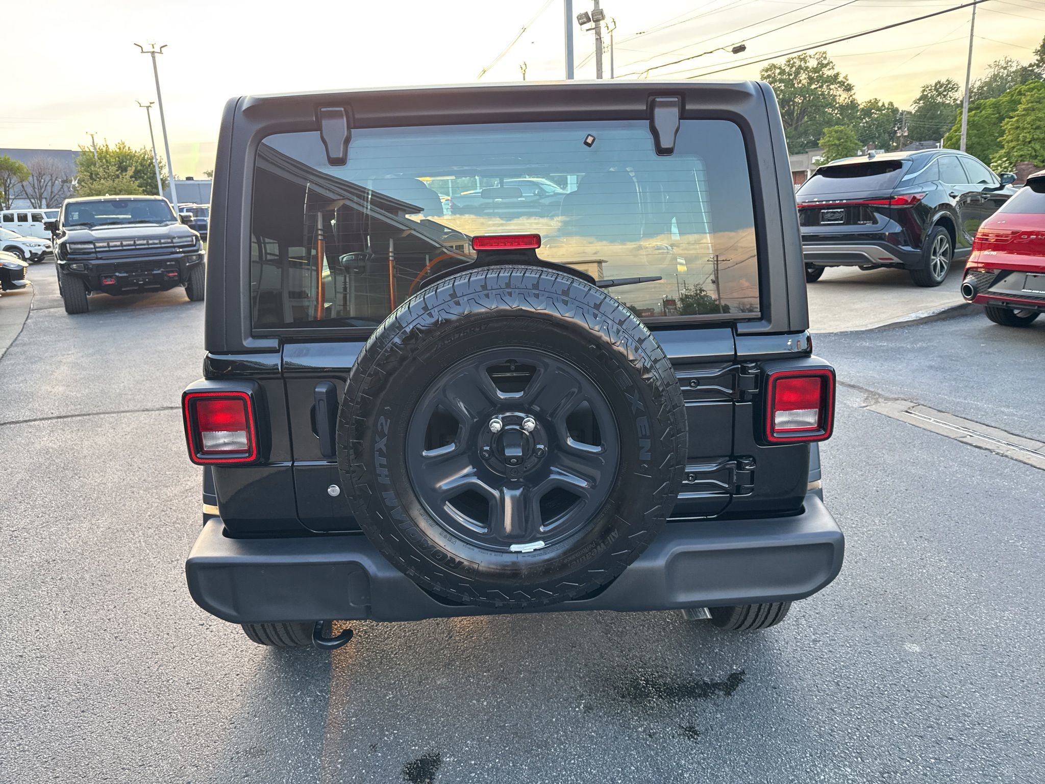 Used 2024 Jeep Wrangler Sport image 4