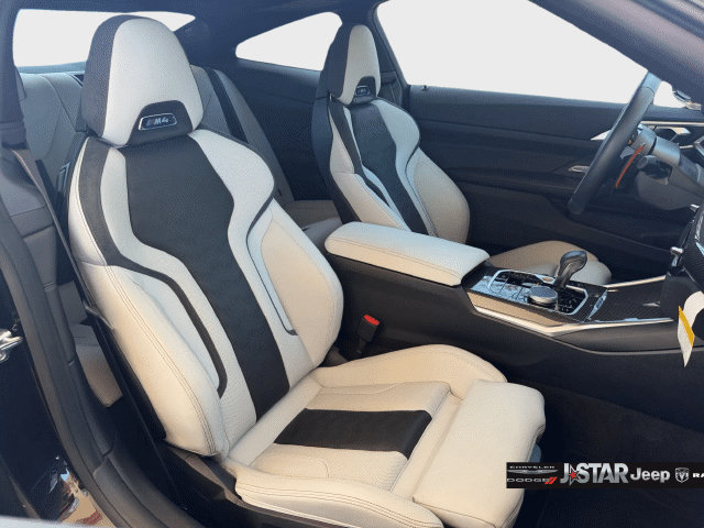 Used 2026 BMW M4 Competition w/ Parking Assistance Package RWD image 12