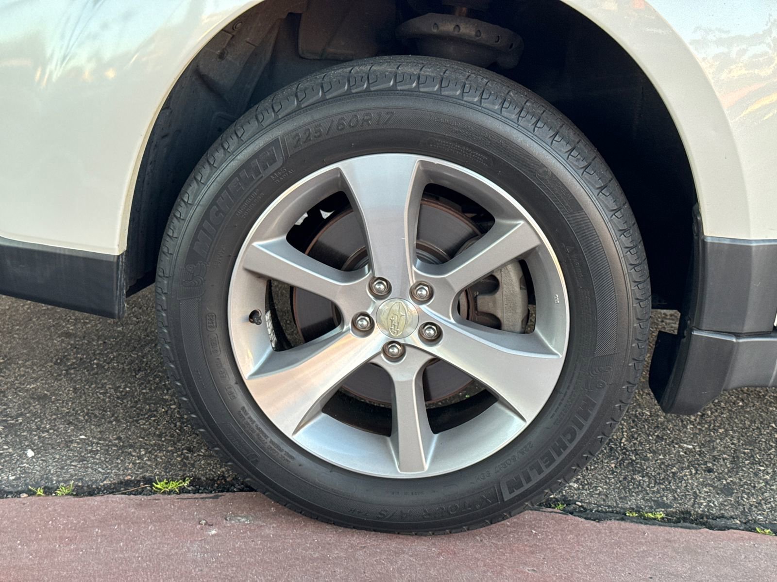 Used 2013 Subaru Outback 3.6R Limited image 4