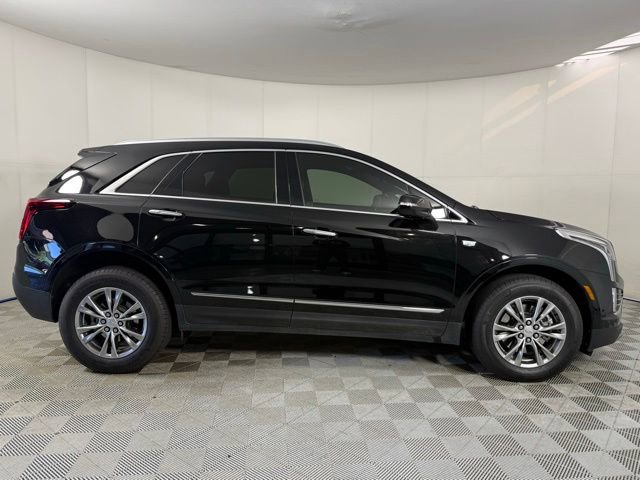 Certified 2023 Cadillac XT5 Premium Luxury w/ Technology Package FWD image 9