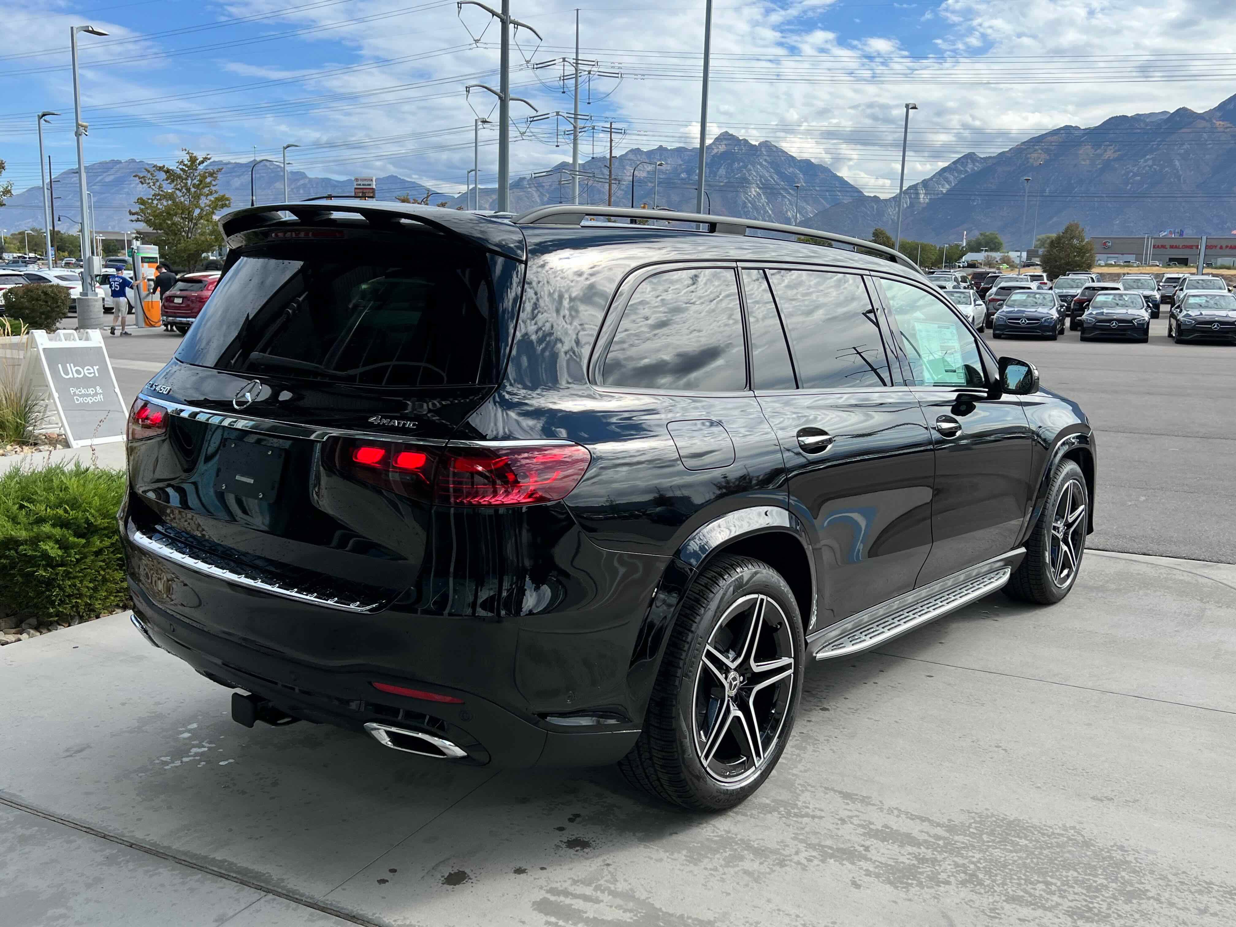 New 2026 Mercedes-Benz GLS 450 4MATIC image 9