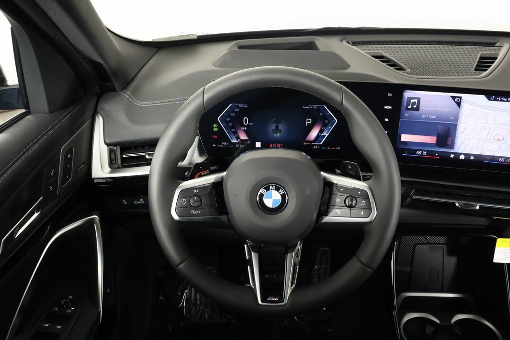 New 2026 BMW X2 xDrive28i w/ Technology Package AWD/4WD image 3