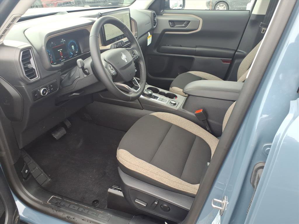 Used 2025 Ford Bronco Sport Big Bend w/ Convenience Package image 13