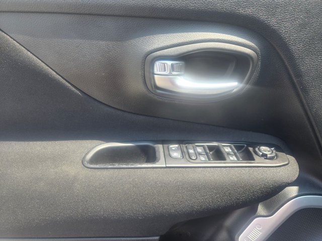 Used 2020 Jeep Renegade Sport FWD image 26