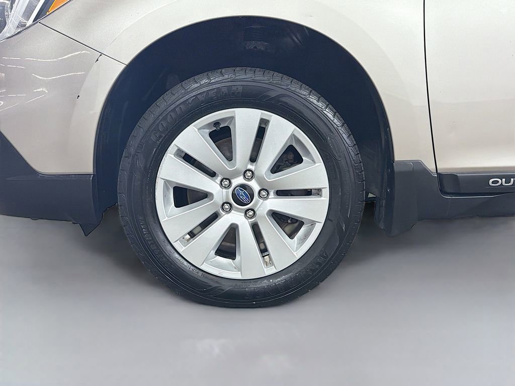 Used 2017 Subaru Outback 2.5i Premium image 31