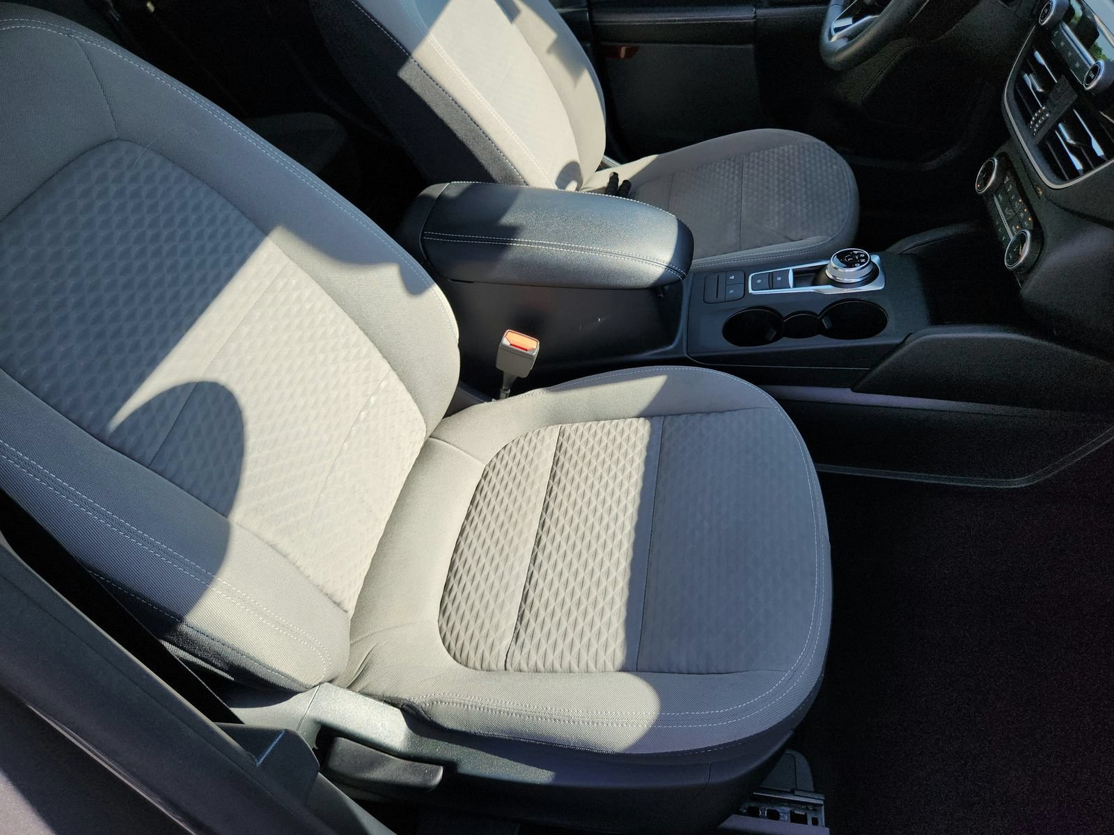 Used 2022 Ford Escape SE w/ Convenience Package FWD image 26
