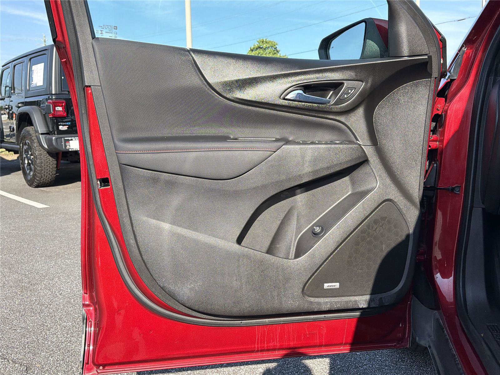 Used 2024 Chevrolet Equinox RS w/ RS Leather Package FWD image 9