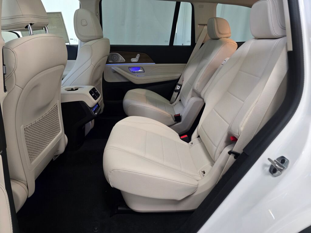 New 2026 Mercedes-Benz GLS 450 4MATIC image 20