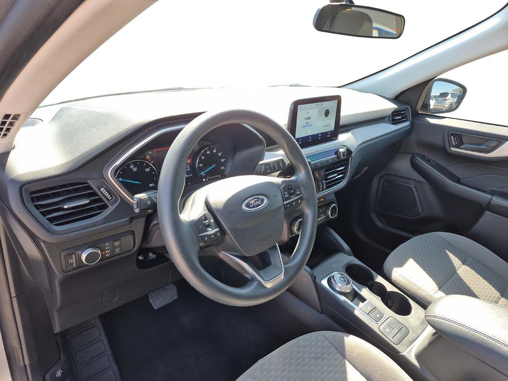 Used 2022 Ford Escape SE image 15