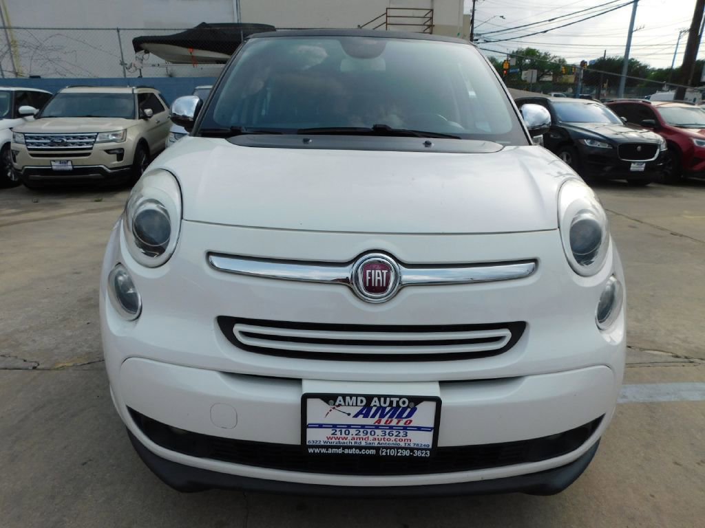 Used 2014 FIAT 500L Lounge FWD image 2