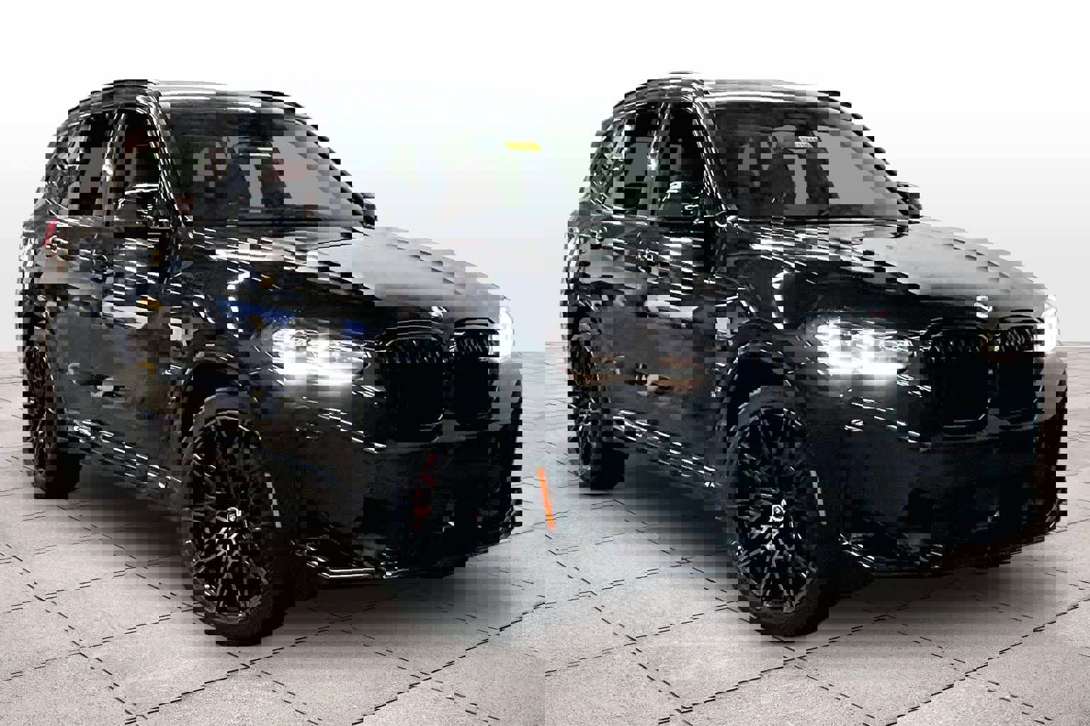 Used 2022 BMW X3 M w/ Competition Package image 2