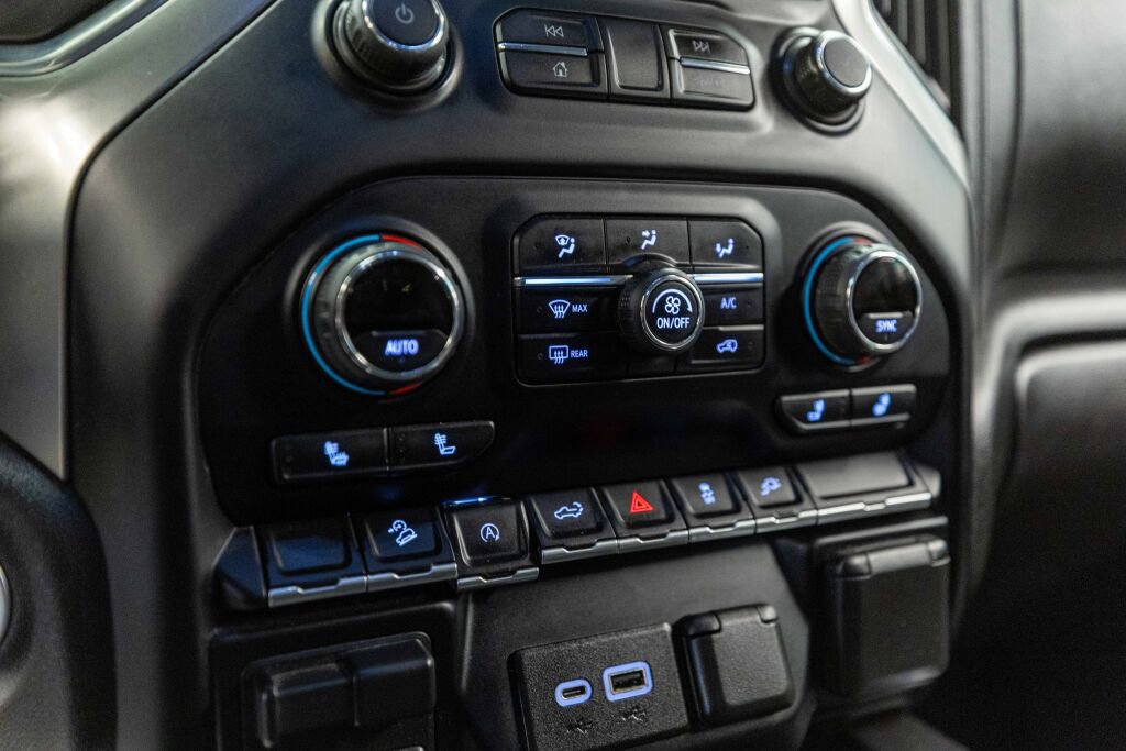 Used 2021 Chevrolet Silverado 1500 LT Trail Boss w/ Convenience Package II image 14