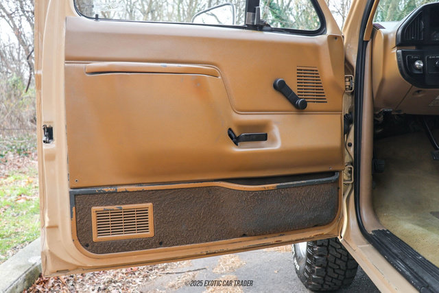 Used 1990 Ford Bronco AWD/4WD image 51