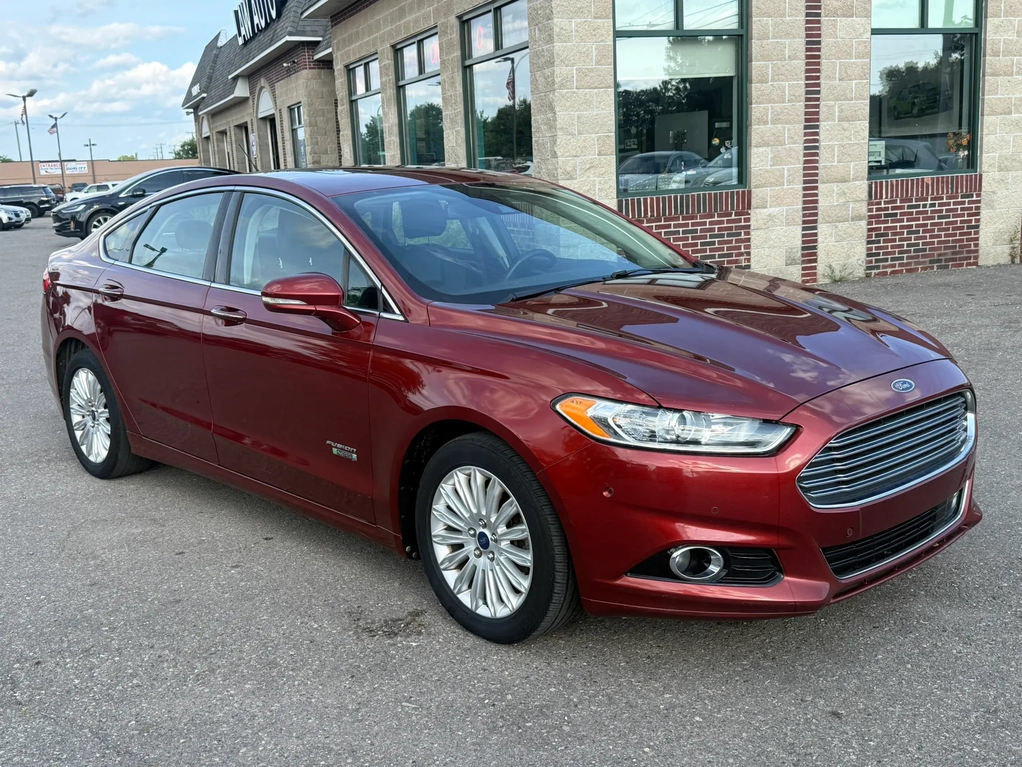 Used 2014 Ford Fusion Energi Titanium w/ Driver Assist Package FWD image 3
