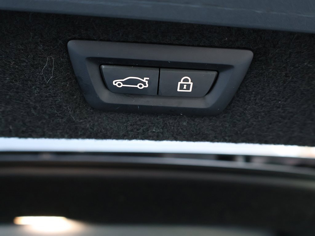 Used 2023 BMW M850i xDrive M850i xDrive image 52