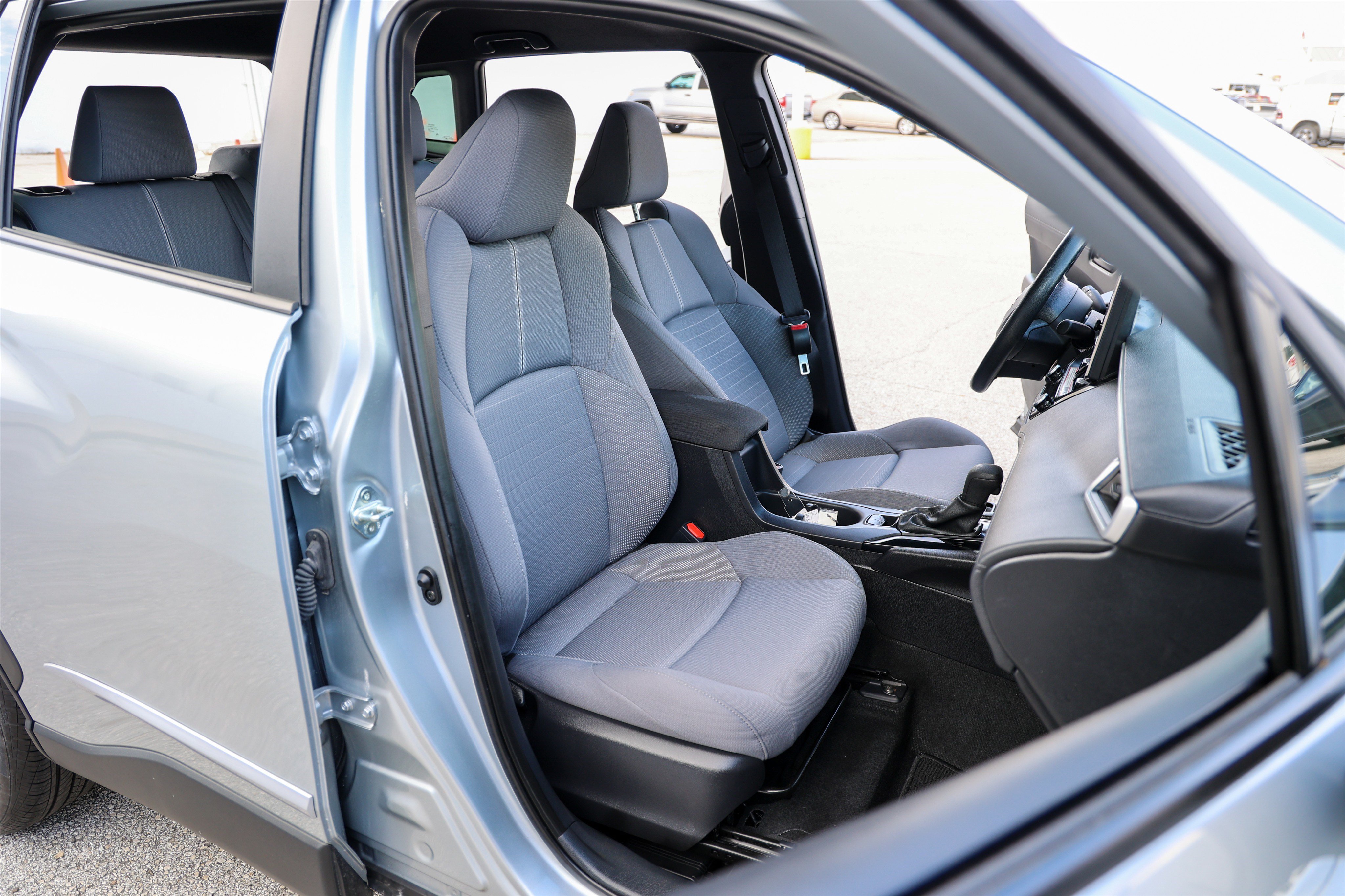 Used 2024 Toyota Corolla Cross AWD Hybrid image 39