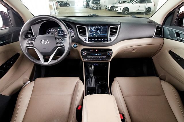 Used 2016 Hyundai Tucson Limited w/ Option Group 03 AWD/4WD image 7