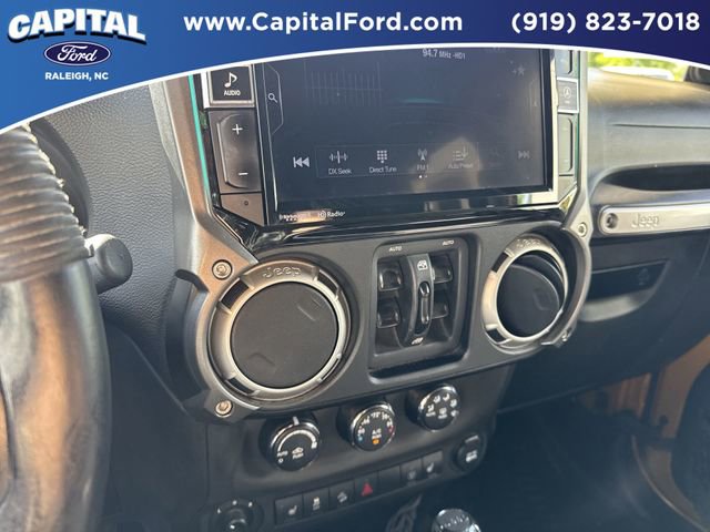 Used 2014 Jeep Wrangler Unlimited Sahara w/ Max Tow Package image 27