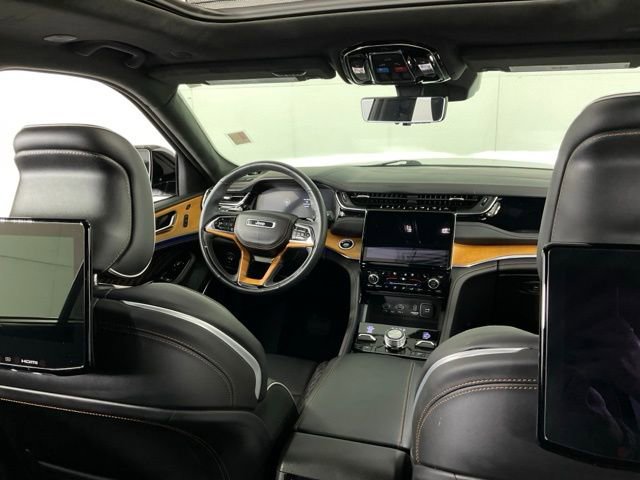 Used 2024 Jeep Grand Cherokee L Summit image 14