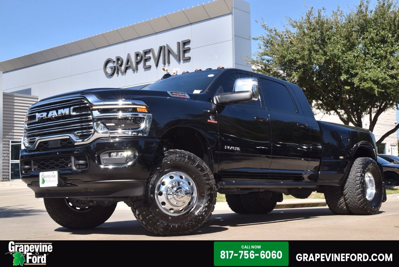 Used 2026 RAM 3500 Laramie w/ Max Tow Package AWD/4WD image 1