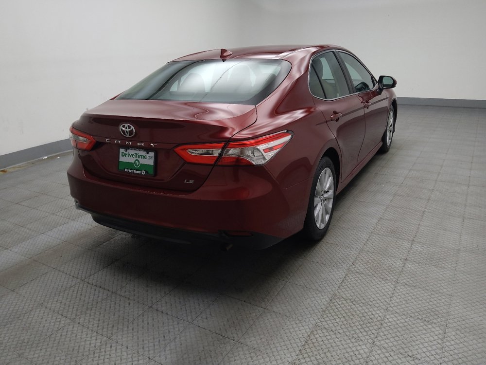 Used 2019 Toyota Camry LE image 9