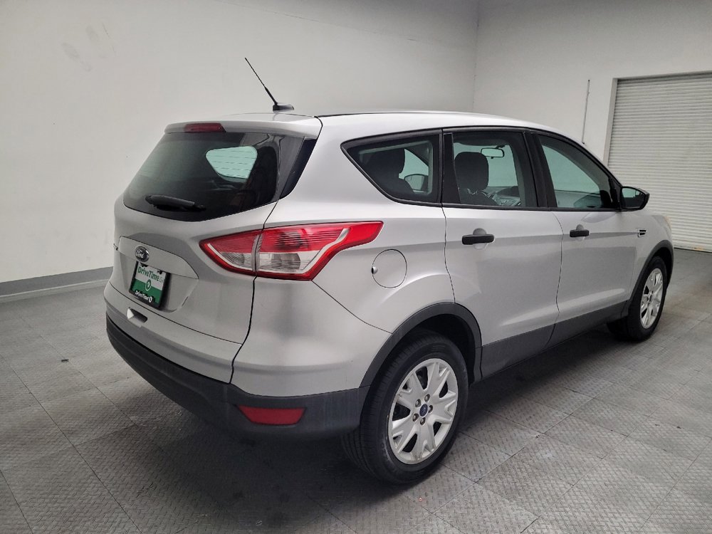 Used 2016 Ford Escape S image 9