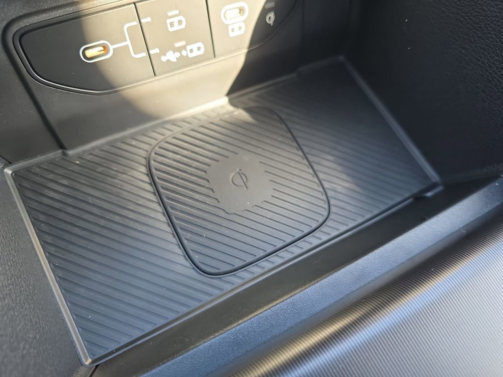 New 2026 Kia Sportage EX w/ EX Panorama Roof Package image 16