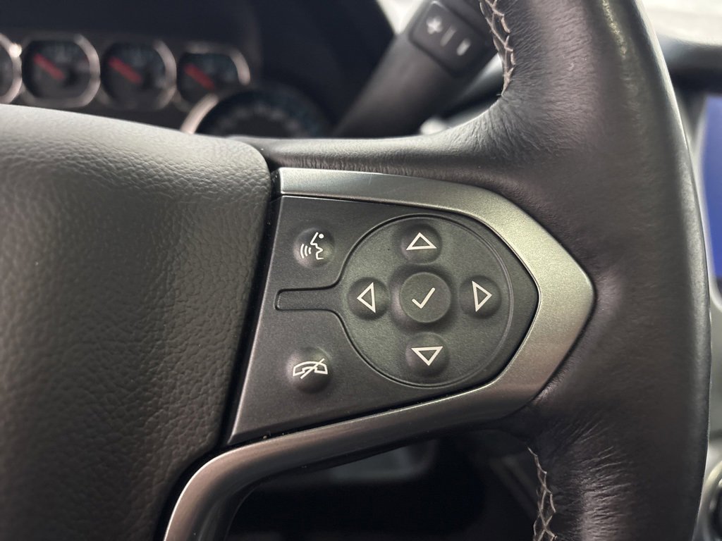 Used 2017 Chevrolet Suburban Premier image 26