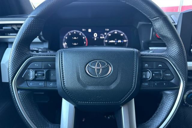 Used 2024 Toyota Tacoma TRD Off-Road image 26