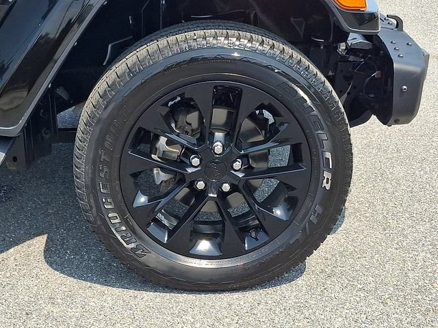 Used 2023 Jeep Gladiator Overland AWD/4WD image 8