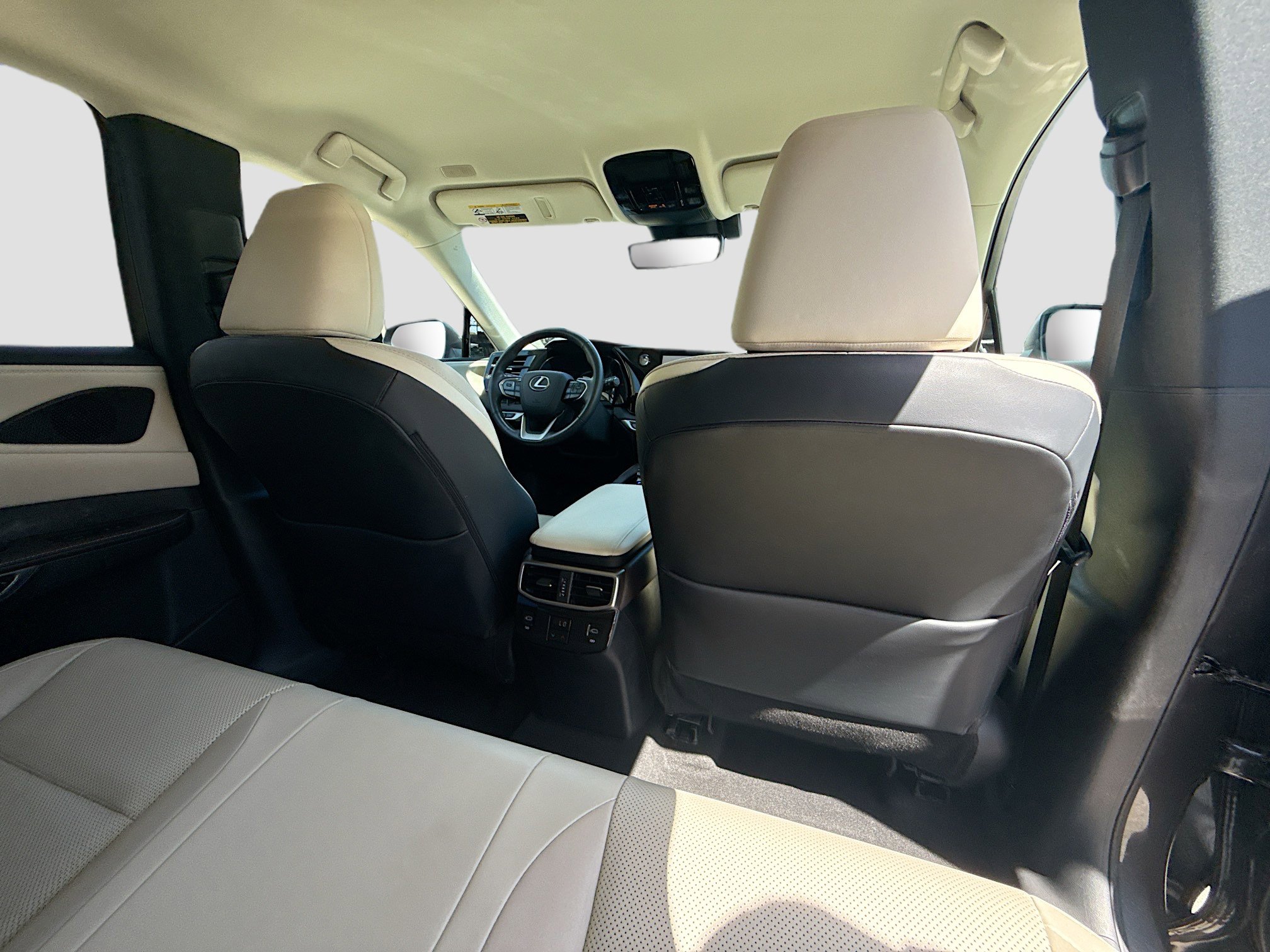 Used 2024 Lexus RX 350 FWD w/ Accessory Package (K3) image 30