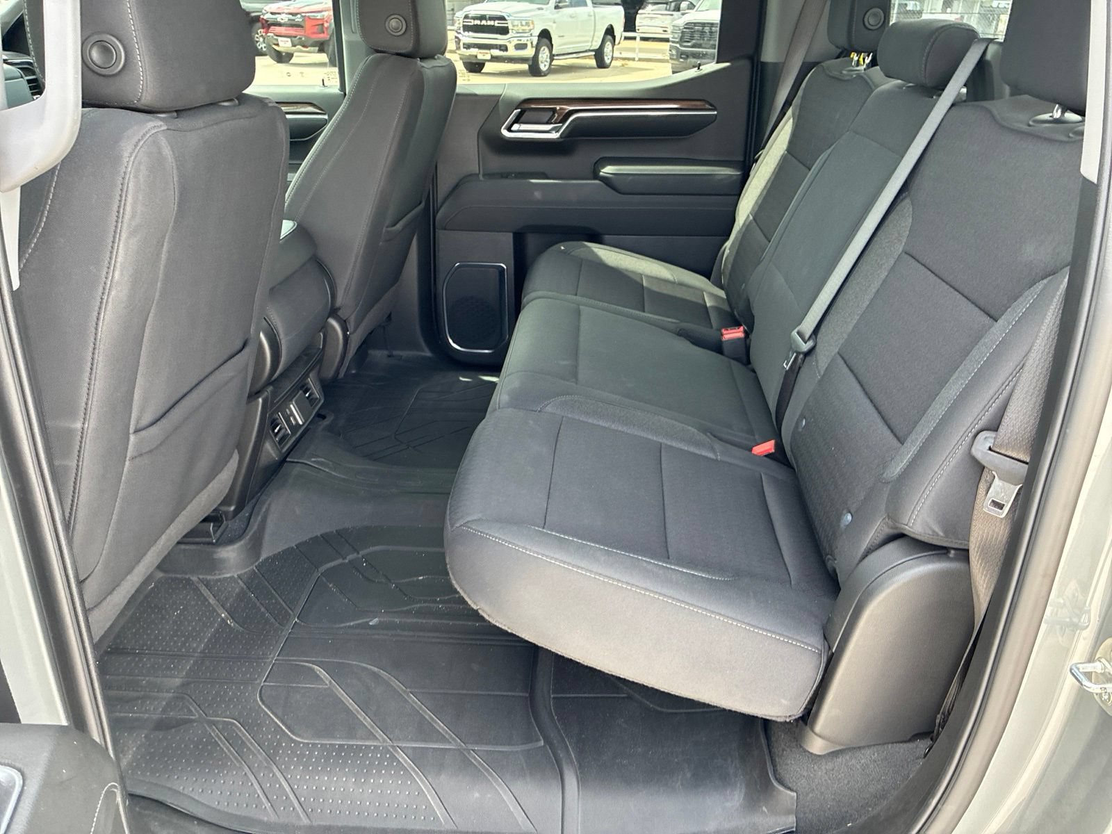 Used 2024 Chevrolet Silverado 1500 LT w/ Protection Package RWD image 14