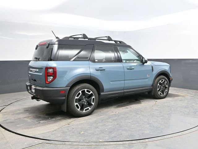 Used 2023 Ford Bronco Sport Outer Banks w/ Tech Package AWD/4WD image 8
