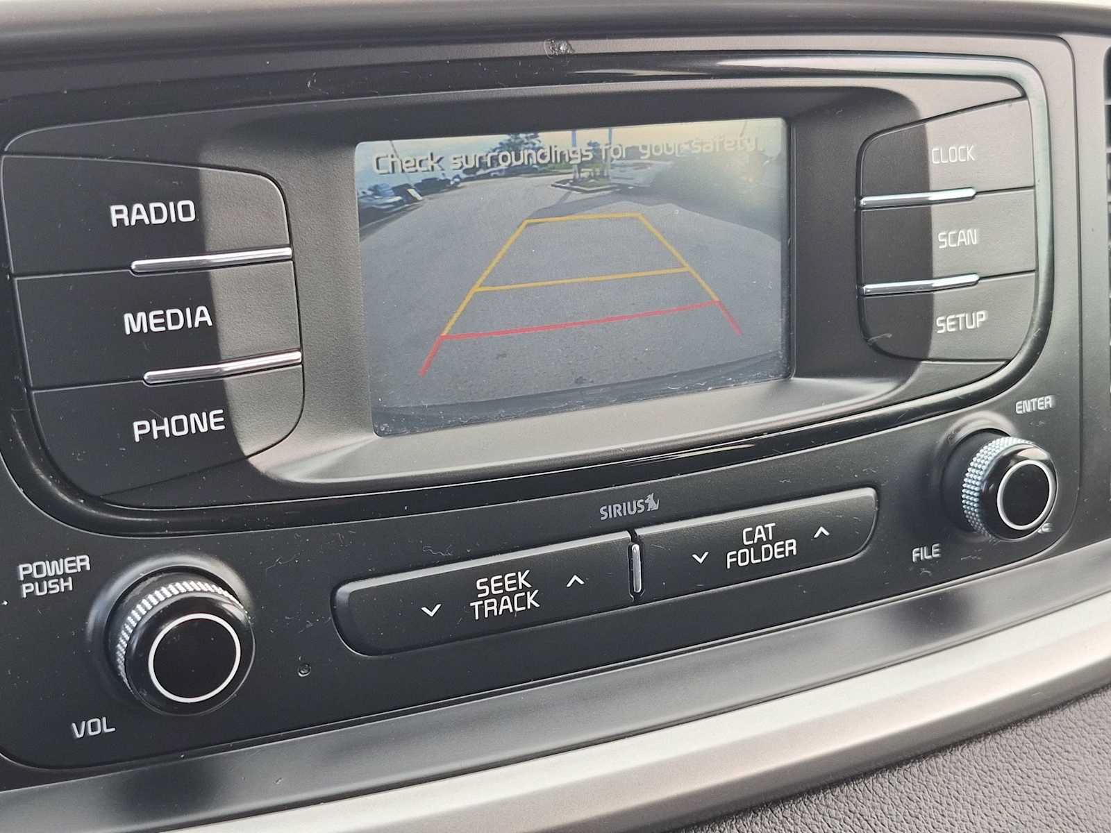 Used 2018 Kia Sorento FWD V6 image 27